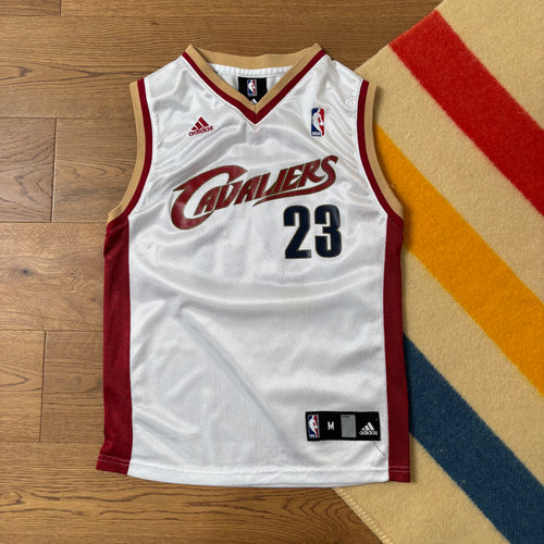 Adidas NBA Cleveland Cavaliers Jersey 10/12 Years